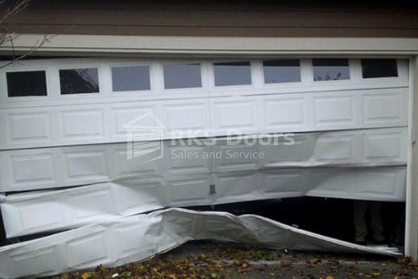 RKS-Garage-Doors-accidents-image