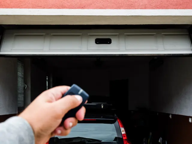 RKS-Garage-Doors-Garage-Door-Opener-Installation-services