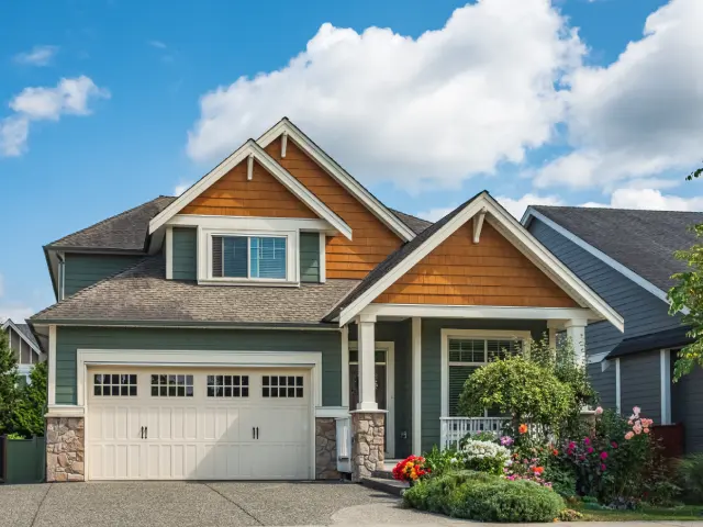 RKS-Garage-Doors-Residential-Garage-Doors-in-Preston